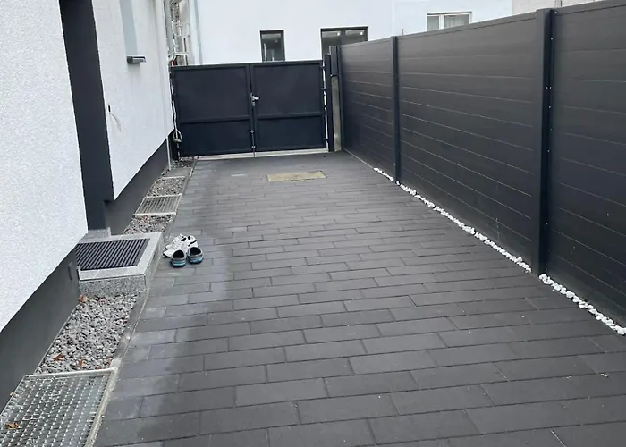 Luis Ruesselsheim D1 Homestay szállás